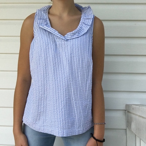 Crown and Ivy sleeveless top - Picture 2 of 7